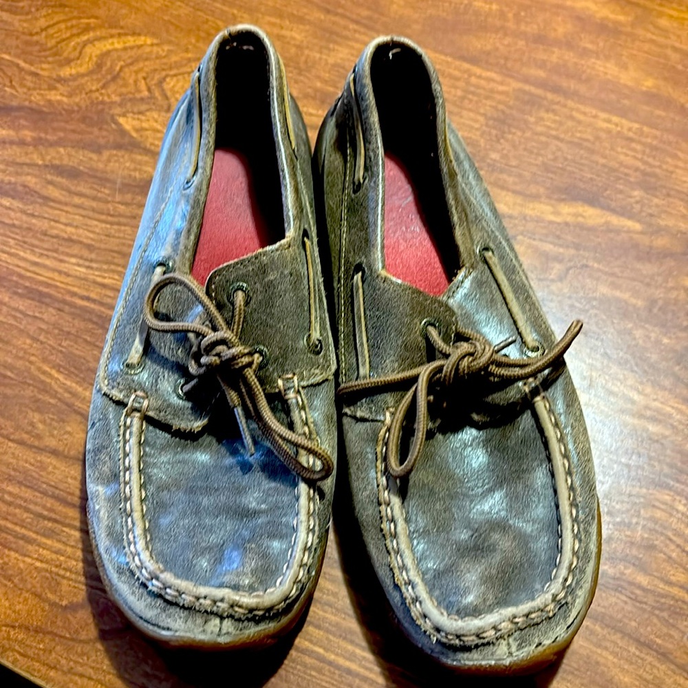 Twisted X boat shoes great condition. Leather.